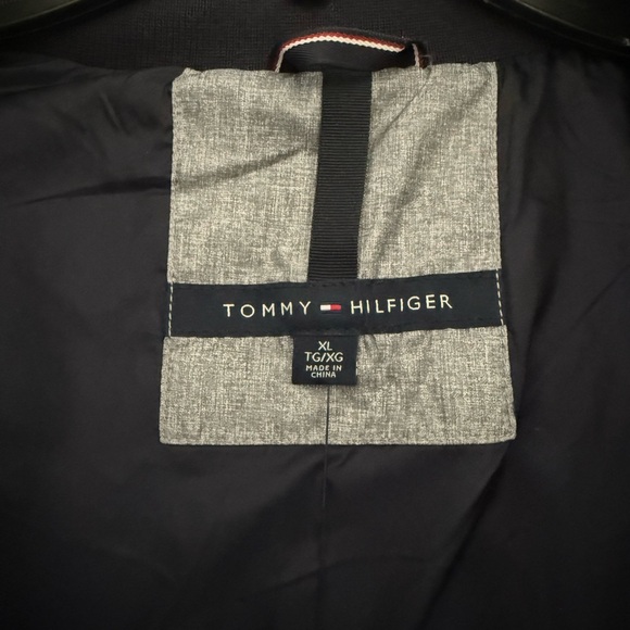 NWT Tommy Hilfiger Puffer Vest, Men’s XL - Picture 3 of 7